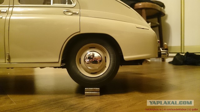 ГАЗ М-20 "Победа" в масштабе 1:8