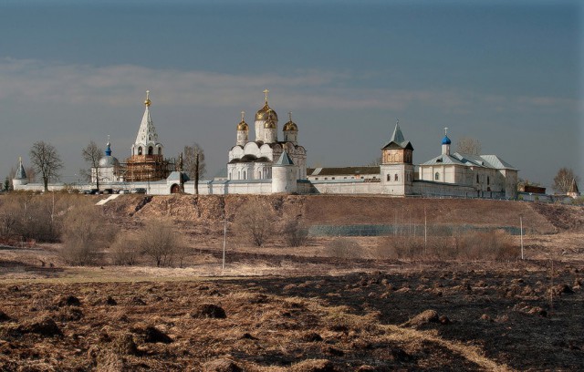 Кто и когда строил древние города?