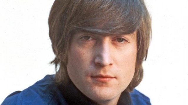 Джон Леннон дает автограф Марку Чепмену, 8 декабря 1980 год, Нью–Йорк