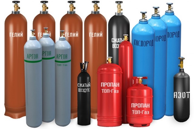 Газовый баллон для заправки зажигалок взорвался в заднем проходе москвича в столичном районе Отрадное