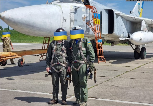 Первые F-16 прибыли в Украину