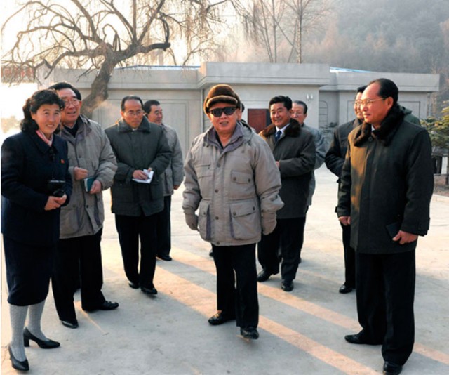 Ким Чен Ир ведет бой за качество алкоголя