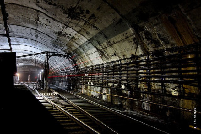 По нижегородским тоннелям метро