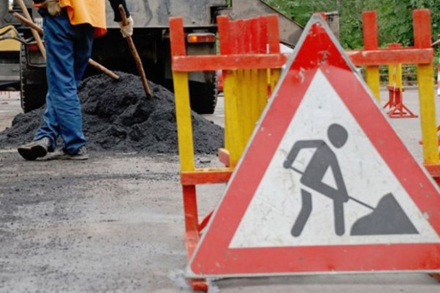 Правительство РФ предложило строить дороги из цемента