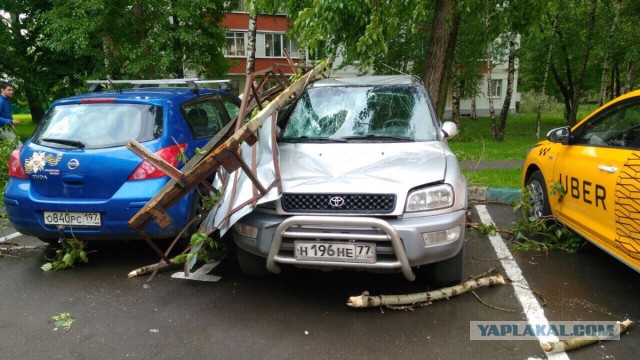 В Москве ураган!