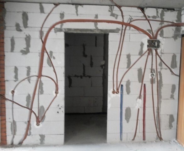 Когда электрик выполнил работу кое-как