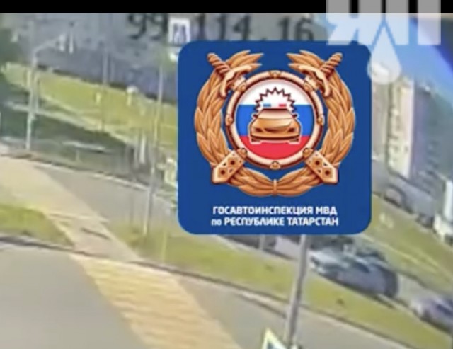 С ребенком на красный, под КамАЗ...