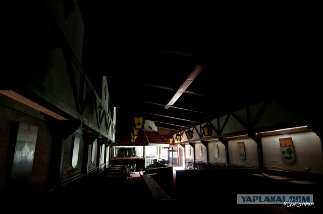 Канадский город-призрак застывший в 80-х