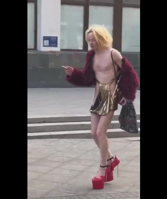 Француженка не знала, какое открытие принесет ей купленный на блошином рынке старый советский фотоаппарат