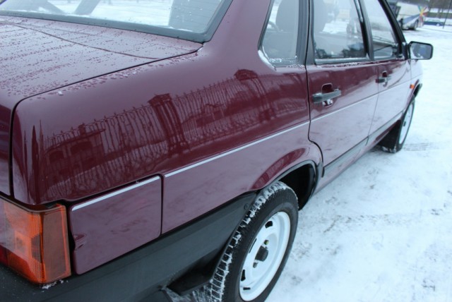 Экспортная Lada за 2850 долларов. В Минске продается Samara 1996 года выпуска в состоянии нового авто
