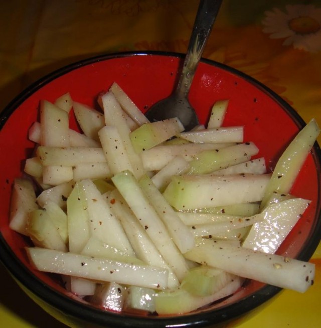 Капуста International, Наступила осень, отцвела капуста...