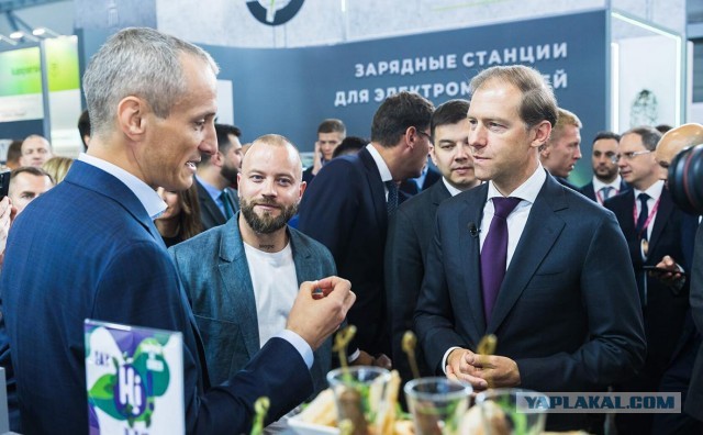 Мантуров призвал менять ментальность и оценить мясо из личинок мухи