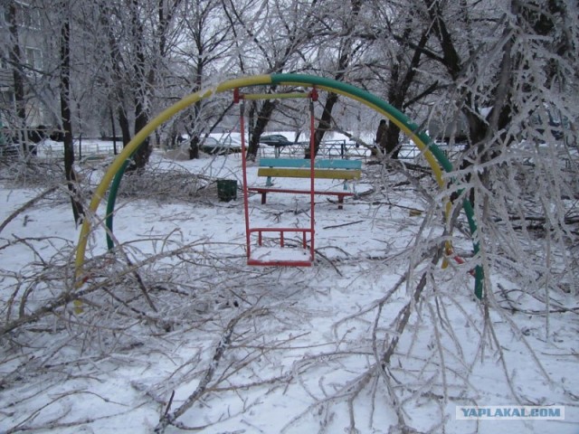 Лед на улицах Москвы