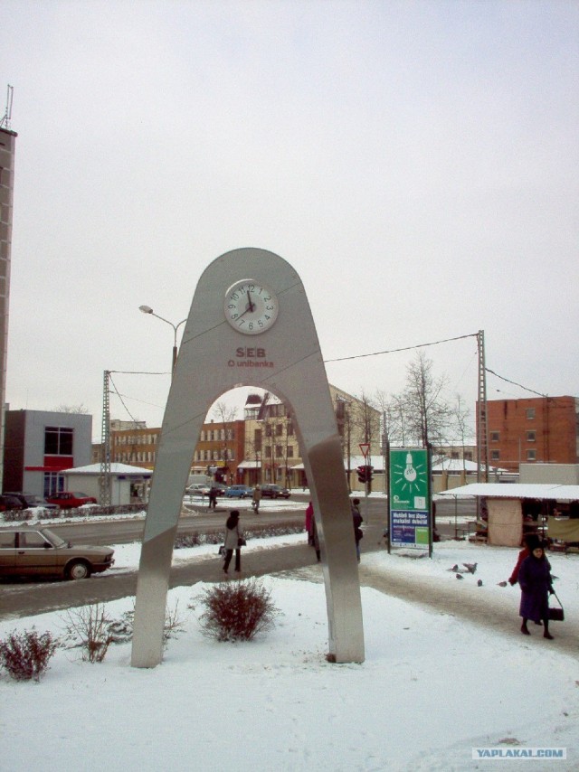 Часы в наших городах