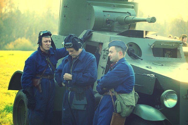 "Москва за нами"
