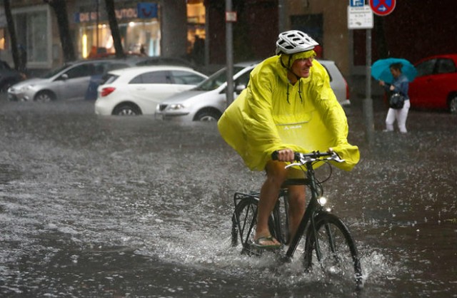 Мы все утонем! Москва, Горбушка сейчас
