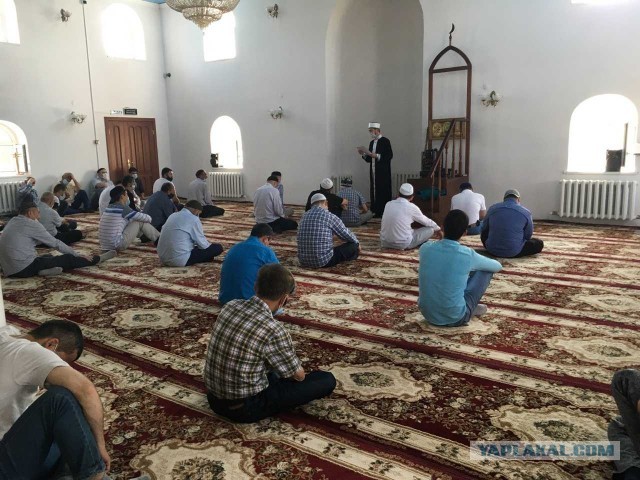 Информация СМИ о том, что в Перми учитель физкультуры заставил первоклассников молиться Аллаху во время урока, — фейк
