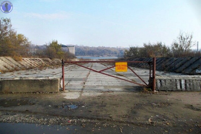 Заброшенная база десантно-штурмовых катеров на воздушной подушке "Мурена" и "Скат"