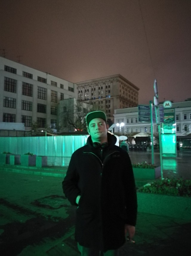 Даже стрелять не обучали