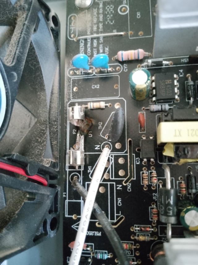 Блок питания сгорел..