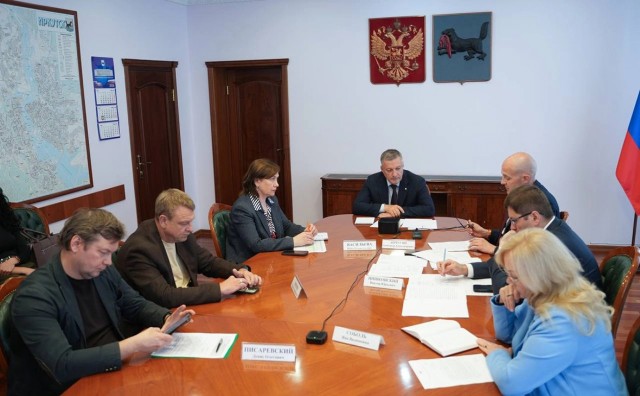 Иркутский губернатор заявил о «ручном режиме работы» по топливу