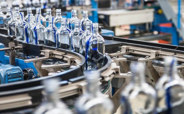 Производитель водки Absolut объявил о прекращении экспорта в Россию