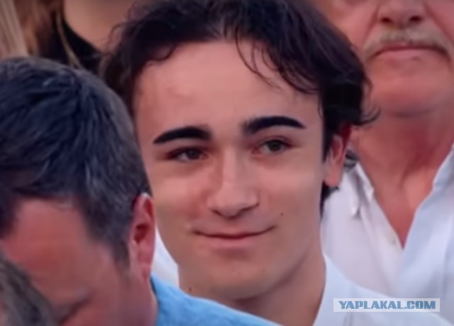 Андре Рьё. На этот раз с ним поет 15-летняя девчушка