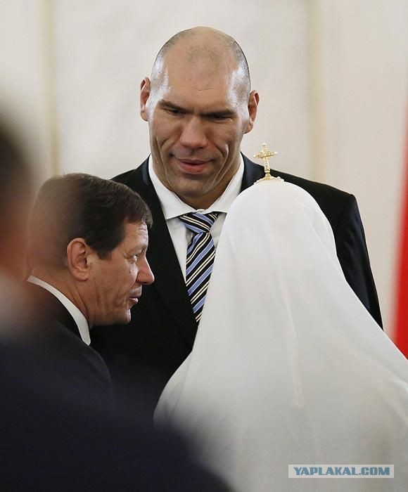 Что-то воображение шалит!