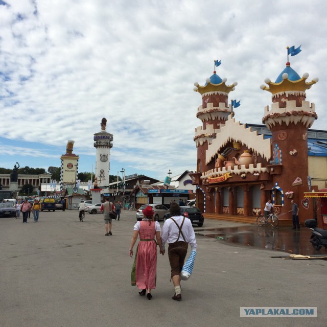 Репортаж  с крупнейше вечеринки — Октоберфеста