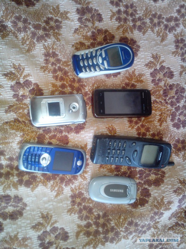 Мобильная ностальгия: топ-10 телефонов Sony Ericsson