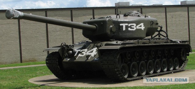 "Спасибо деду за Победу" с изображением американского танка