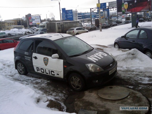 В Волгограде за надпись POLICE лишили прав