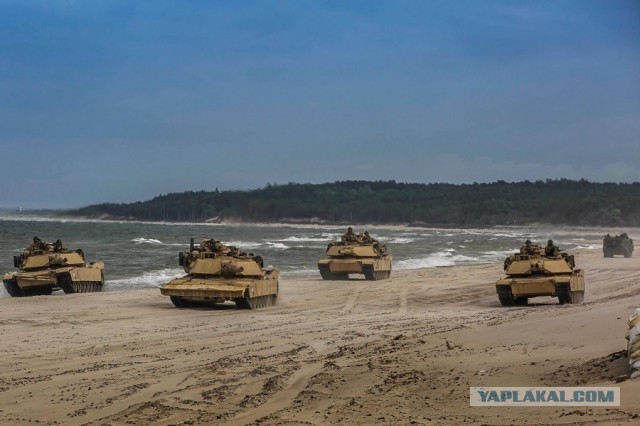 На учебном полигоне Армии США в ходе стрельб подбит танк M1 Abrams