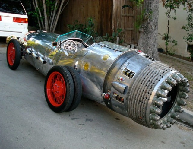 10 самых необычных и крутых самодельных автомобилей со всего мира