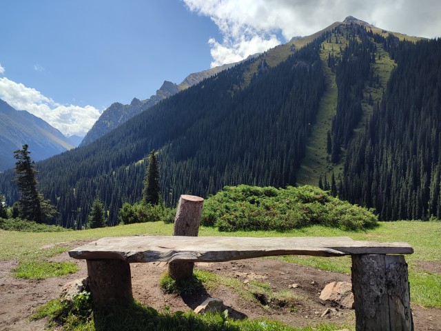 Киргизия. Другой мир