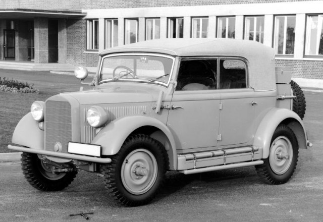 Игра на ЯПе: Угадай АВТО-9
