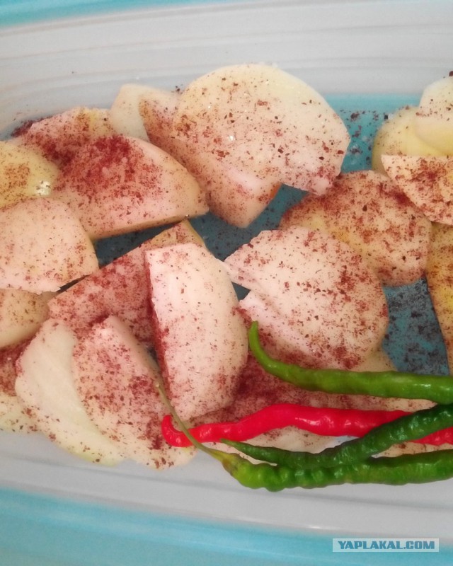 Дача, рукоделие и шашлыки