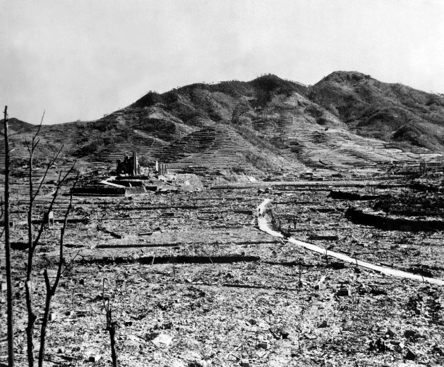 Бомбардировки Хиросимы и Нагасаки