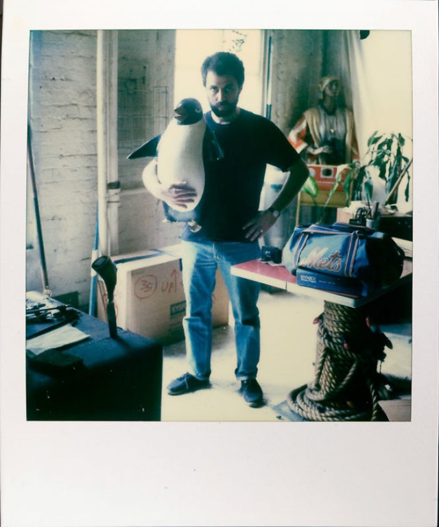 История мужчины, который снимал каждый день на Polaroid 18 лет, пока рак не украл его жизнь
