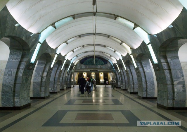 Метро Нью-Йорка VS метро Москвы.