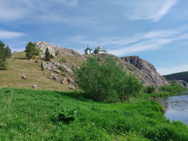 Село Сростки Алтайский край, гора Пикет - любимое место отдыха Василия Макаровича Шукшина
