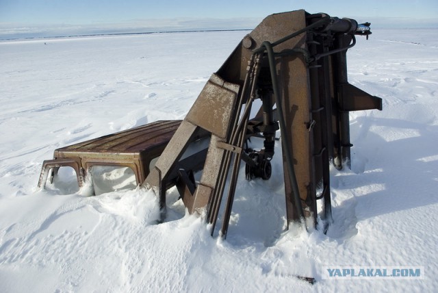 Заброшенная техника на ЗФИ