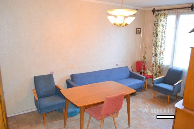 В Питере продается капсула времени. Находка для скучающих по духу позднего СССР