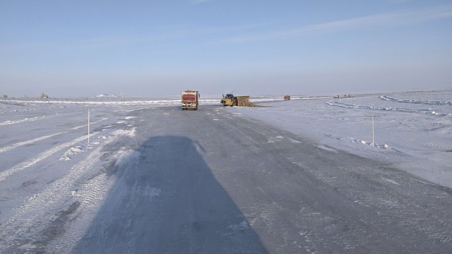 Заполярье из кабины грузовика