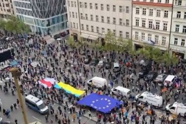 В Чехии прошли антироссийские митинги