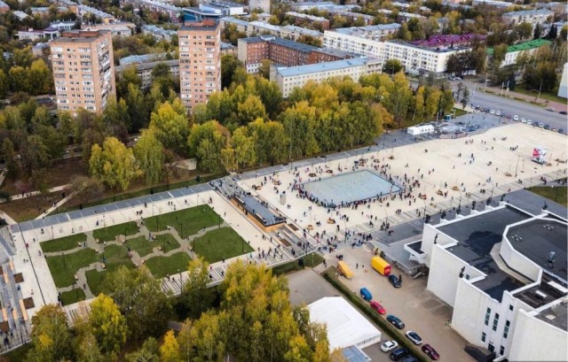 Прилетел вот. Не пойму куда