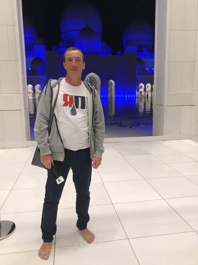 ОАЭ Золото и бриллианты прямо под ногами! Путешествие с металлоискателем часть 2-ая