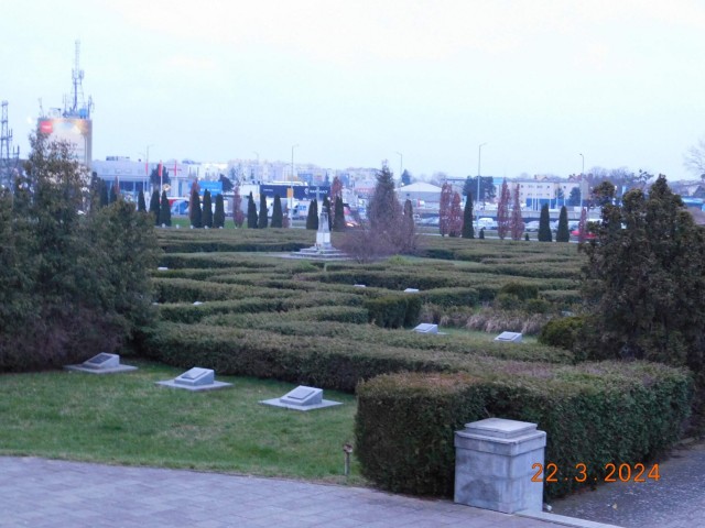 Офицерское кладбище Сов. Армии