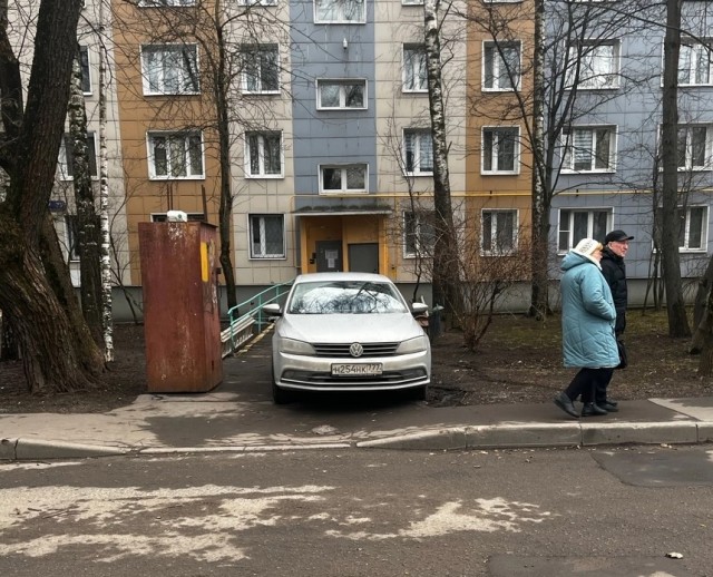 "Мне плевать на всех. Езжу как хочу"