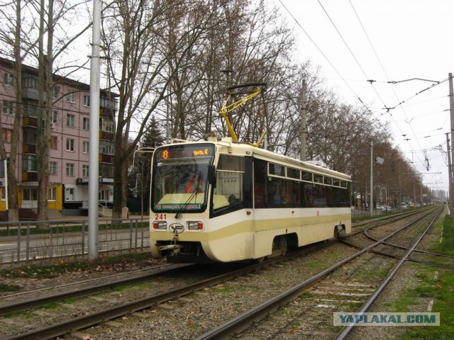 Трамвай — невероятно атмосферный, но, к сожалению, вымирающий в нашей стране вид транспорта